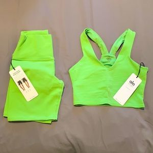 ALO YOGA 🍏 Set NWT S Top XS Bottom